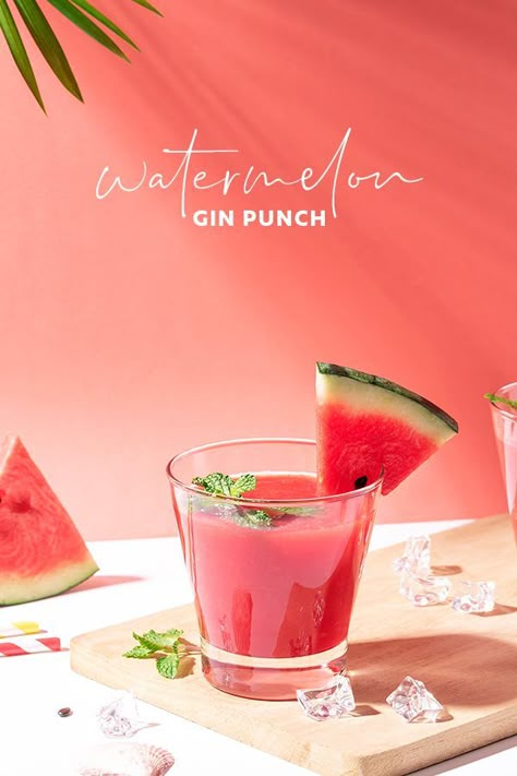 Summer Cocktail Photography, Gin Punch, Beverage Photography Ideas, Summer Cafe, Best Gin Cocktails, Summer Punch, Food Photography Composition, Gin Recipes, Summer Products