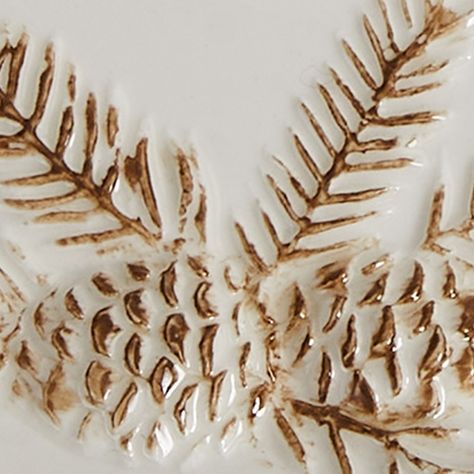 Enhance the elegance of your dinner table this holiday with our Christmas inspired salad plate. This cream dishware set features a beautiful antler design, giving it an eye-catching look, making it ideal to utilize for serving or display purposes. Whether you're serving your favorite salad recipe, a tasty sandwich or any other meal, this decorative salad plate will help you create a picture-perfect dining setting. Mug Dinner, Cream Dinnerware, Dishware Sets, Antler Design, Main Course Dishes, Beautiful Salad, Favorite Salad, Christmas Dinnerware, Dining Setting