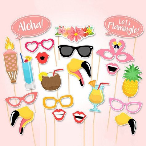 Tropisk Fest, Flamingle Party, Diy Photo Booth Props, Flamingo Photo, Luau Party Supplies, Aloha Party, Tropical Party Decorations, Jungle Theme Parties, Hawaiian Party Decorations