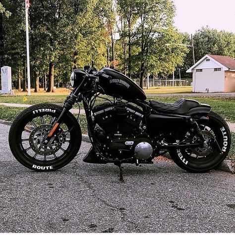 Harley Iron 883 Bobber, Harley Iron 883 Custom, Harley Davidson Iron 1200 Custom, Harley Davidson Sportster 883 Iron, Sportster Bobber 1200, Old Harley Davidson Motorcycles, Harley Davidson Iron 883 Custom, Iron 883 Bobber, Harley Davidson 883 Sportster