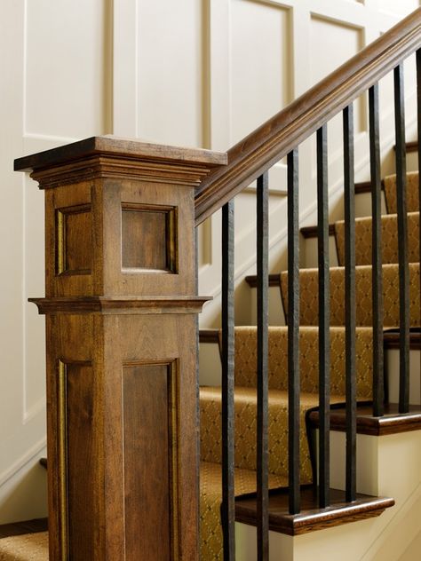 Metal spindles--simple, straight, but not too contemporary More Craftsman Newel Post, Box Newel Post, Newel Posts For Stairs, Stairs Metal, Stair Railing Makeover, Rustic Staircase, Metal Spindles, Painted Staircases, Iron Stair Railing