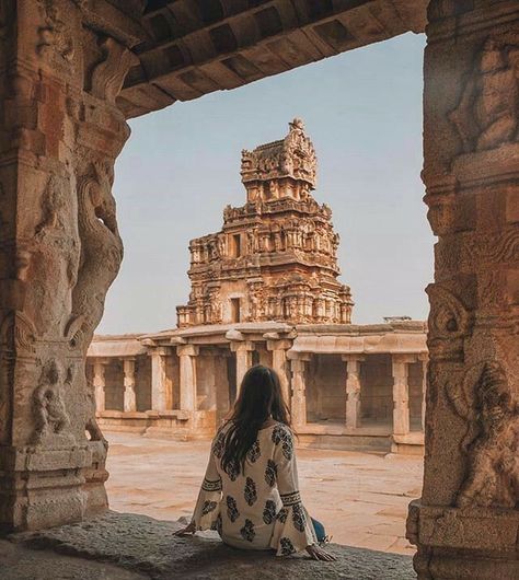 Hampi Photography Ideas, Photo Poses In Temple, Hampi Photography Poses, Temple Pics Ideas, Temple Poses For Women, Coorg Photography Poses, Hampi Outfit Ideas, Temple Photoshoot Women, Temple Photo Ideas