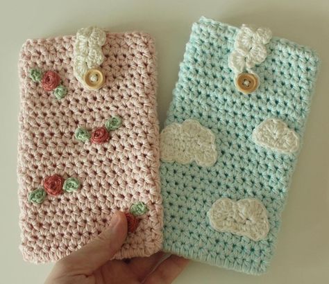 Crochet Photography, Crochet Pencil Case, Crochet Pencil, Pencil Case Pouch, Crochet Case, Crochet Handbags Patterns, Crochet Decoration, Newborn Crochet, Fun Crochet Projects