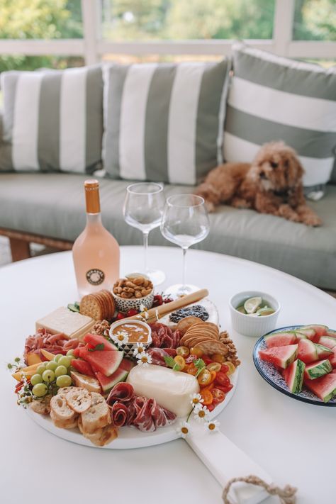 How To: Summer Charcuterie Board – Southern Curls & Pearls Charcuterie Board Ideas Anniversary, Coastal Charcuterie Board, Charcuterie Board Summer, Summer Charcuterie Board Ideas, Summer Cheese Board, Making A Charcuterie Board, Summer Charcuterie Board, Tailgate Foods, Summer Charcuterie