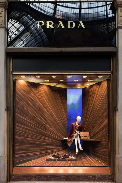 Prada Window Display on Behance Display Visual Merchandising, Fashion Window Display, Fashion Showroom, Store Window Display, Visual Merchandising Displays, Store Window Displays, Window Display Design, Retail Windows, Store Window