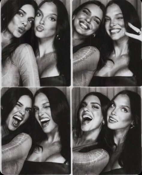 Stile Kendall Jenner, Vintage Photo Booths, Photobooth Pictures, Shotting Photo, Best Friends Aesthetic, Pic Pose, August 20, Friend Photoshoot, Instagrammer