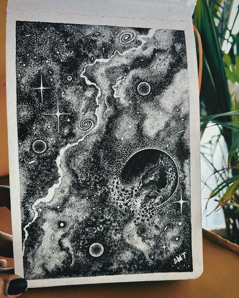 Space Ink Drawing, Galaxy Drawing Pencil, Dot Work Drawing, Space Dotwork, Milky Way Drawing, Nebula Drawing, Drawing Of Space, Drawing Planets, Galaxy Sketch