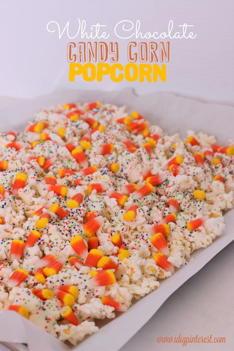 White Chocolate Candy Corn Popcorn on MyRecipeMagic.com #popcorn #candy #corn #white #chocolate Candy Corn Popcorn, White Chocolate Popcorn, White Chocolate Candy, Diy Easy Recipes, Best New Recipes, Chocolate Popcorn, Halloween Treats Easy, Popcorn Recipes, Magic Recipe