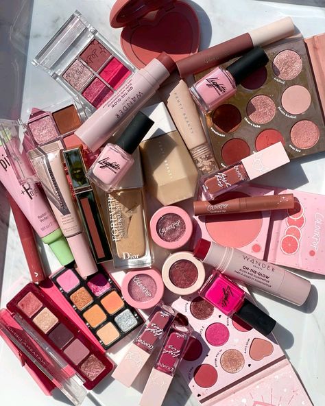 Indie Makeup, Casual Makeup, Makeup List, Eye Makeup Pictures, Minimal Makeup, Emo Makeup, Basic Makeup, Makeup Aesthetic, Elf Makeup