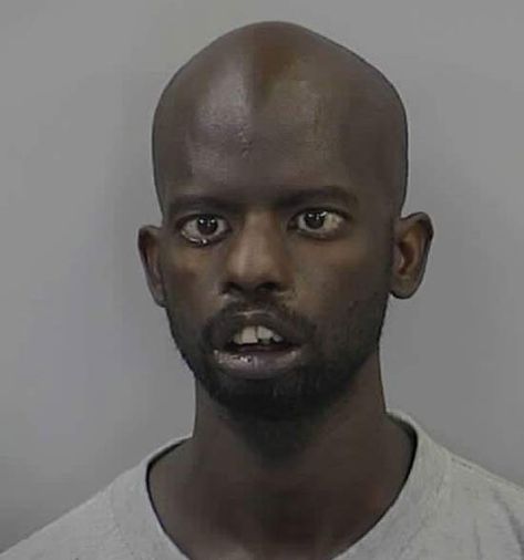 Smile! 27 of the Funniest Mugshots Ever - Team Jimmy Joe Funny Mugshots, Lionel Messi Posters, Funniest Pictures Ever, Black Memes, Black Guy, 2013 Swag Era, Funny Black People, Photos For Profile Picture, Goofy Pictures