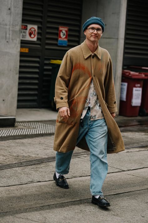 Vogue Street Style, Mens Inspo, Manly Style, Loafers Outfit, Street Snap, Wedding Inside, Vogue Italia, Men Fashion Casual Outfits, Fashion Images