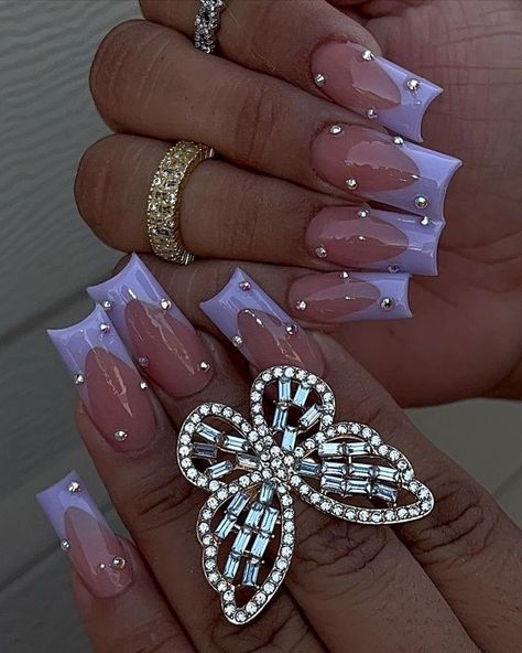 Coffin Purple Nail Purple Coffin Nails, Unique Acrylic Nail Designs, Nails Images, Texas Spring, Acrylic Nails Designs, Quinceanera Nails, Chic Manicure, Aesthetic Film, Lilac Nails