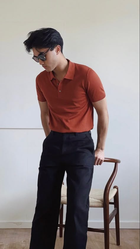 ig dc: @athrgt Uniqlo Men, Polo Outfit, Minimalist Fashion Men, Aesthetic Outfits Men, Classy Outfits Men, Outfits Hombre, Mens Trendy Outfits, Men Stylish Dress, Mens Casual Dress Outfits