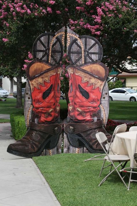 Dining Under the Stars 2012 | CatchMyParty.com Cowboy Boots Theme Party, Outdoor Western Party Decor, Western Fundraiser Ideas, Western Photobooth Ideas, Western Parade Float Ideas, Western Backdrop Ideas, Western Homecoming, Rodeo Decorations, Western Gala