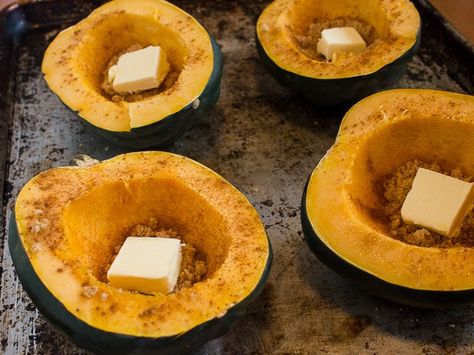 Roasted Acorn Squash-5 Acorn Squash Recipe, Buttercup Squash, Vanilla Bourbon, Acorn Squash Recipes, Thanksgiving Cooking, Squash Recipe, Roasted Squash, Acorn Squash, Winter Squash