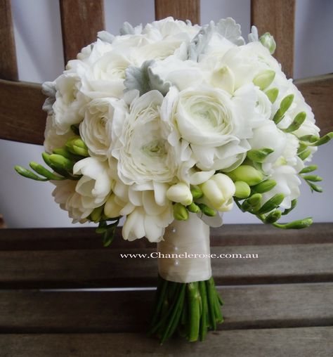 September Wedding Bouquets | White rannunculus bridal bouquet Flowers September, September Wedding Flowers, Purple Bridal Bouquet, Cheap Wedding Flowers, Bridal Bouquet Flowers, Boda Mexicana, White Wedding Bouquets, Wedding Stylist, White Wedding Flowers