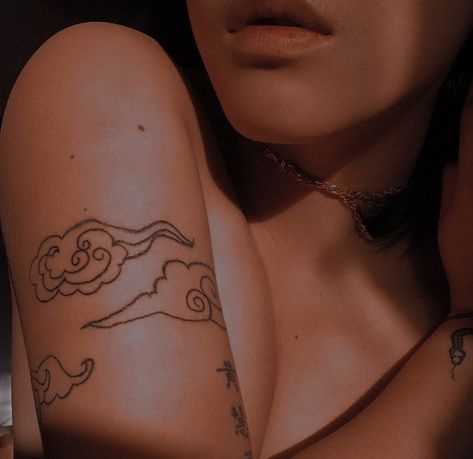 Air Bender Tattoo, Fire Nation Tattoo, Azula Tattoo, Avatar The Last Airbender Tattoo, Cloud Tattoo Sleeve, Atla Tattoo, Avatar Tattoo, Sick Tattoos, Unusual Tattoo