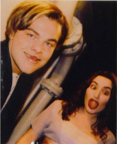 Kate Titanic, Titanic Funny, Titanic Behind The Scenes, Leo And Kate, Leonardo Dicaprio 90s, Jack Dawson, Young Leonardo Dicaprio, Marc Bolan, Titanic Movie