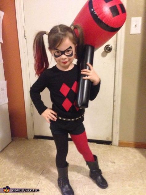 I DIY'd most of this Harley Quinn costume for my 4 year old daughter. I purchased 2 pairs of tights, and cut one leg off each pair to create the black and red legs. I cut off the legs of a pair of her old... Harley Quinn Kids Costume Diy, Diy Harley Quinn Costume For Kids, Girls Harley Quinn Costume, Harley Quinn Diy, Harley Quinn Costume Diy, Original Costume Ideas, Harley Quinn Halloween Costume, Toddler Costumes Girl, Harley Quinn Halloween