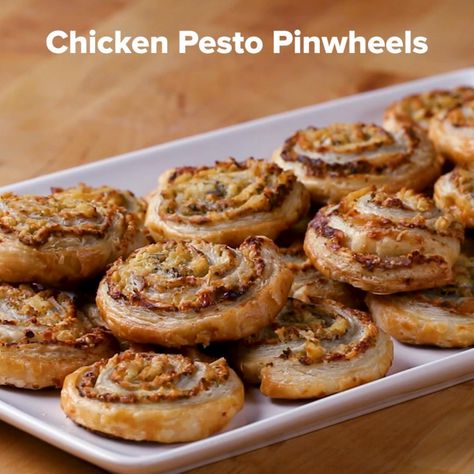 Kosher Appetizers For Party, Chocolate Palmiers, Pesto Pinwheels, Party Pinwheels, Palmiers Recipe, Pinwheels Recipe, Chicken Shredded, Puff Pastries, Easy To Make Appetizers