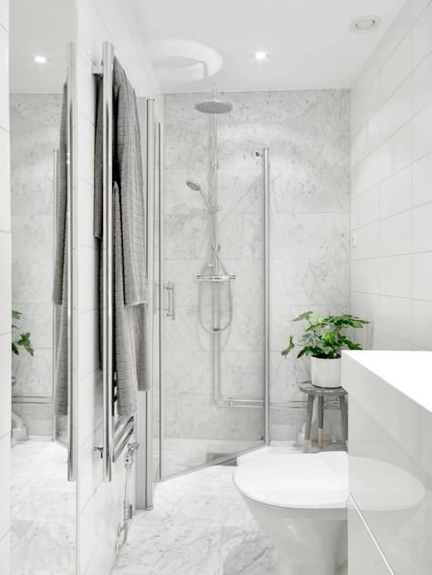 Bathroom Swedish Bathroom, Shower Door Designs, Grey And White Bathroom, Beach Decor Living Room, White Marble Bathrooms, Scandinavian Interior Design, Marble Bathroom, Swedish Design, House Bathroom