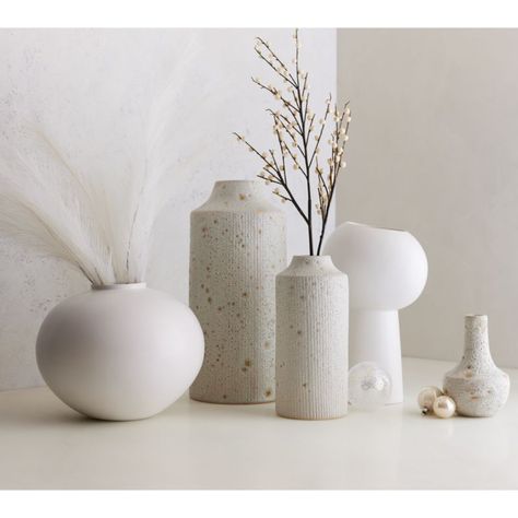 Ceramic White Vase, Dream Entryway, White Vase Decor, Floor Vase Decor, Classic Vase, Donut Vase, Dried Botanicals, Ceramics Pottery Vase, Short Vase