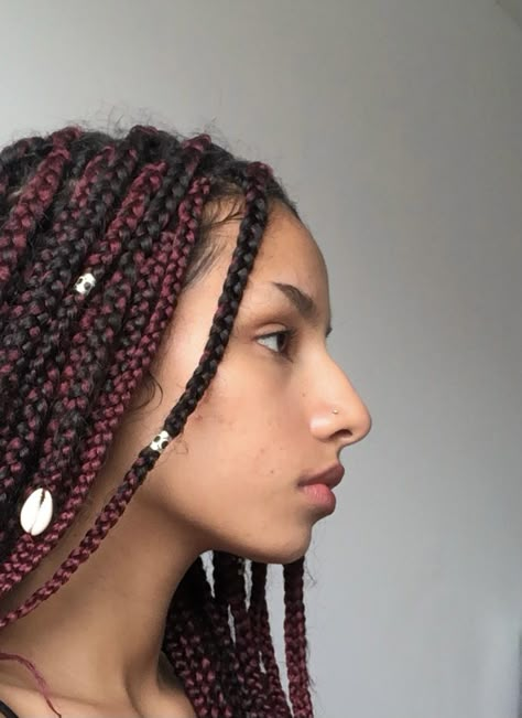 Pretty girl mixed black middle eastern ethnic nose big nose appreciation aesthetic box braids red hair burgundy box braids Aquiline Nose Piercing, Middle Eastern Nose Side Profile, Arched Nose Side Profile, Hooked Nose Aesthetic, Big Noses Aesthetic, Hooked Nose Side Profile, Big Nose Side Profile, Big Nose Aesthetic, Nubian Nose