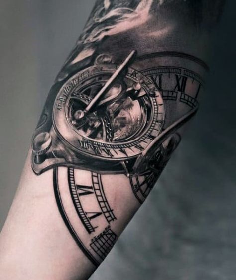 Sundial Tattoo, Tato Jam, Steampunk Tattoo Design, Tattoo Guide, Steampunk Tattoo, Timeless Tattoo, Hourglass Tattoo, Clock Tattoo Design, Map Tattoos