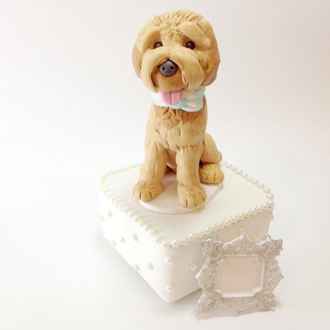 Goldendoodle Wedding, Rehearsal Dinner Decorations, Weird Jewelry, Golden Doodle, Wedding Cake Decorations, Fondant Toppers, Beautiful Cake, Birthday Cake Kids, Wedding Cake Topper