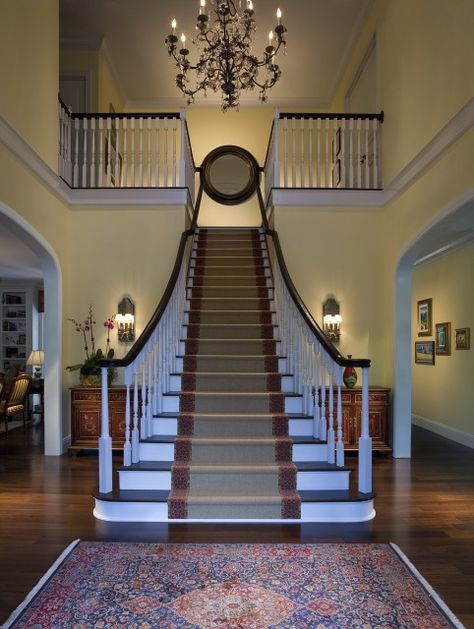 35 Cool Stair Carpet Runners To Make Your Life Safer | Shelterness Foyer With Stairs, Traditional Staircase, Foyer Decorating, Wooden Staircases, New Interior Design, Stair Runner Carpet, Beige Walls, Grand Staircase, Carpet Stairs