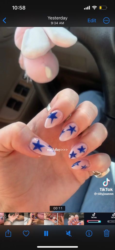 Navy And White Nails Acrylic, Royal Blue Star Nails, White Nails With Blue Stars, Blue And White Star Nails, Blue Star Nails Acrylic, Royal Blue Nails Prom, Navy Star Nails, Navy Blue Star Nails, Dark Blue Star Nails