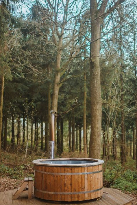 Wooden Hot Tub, Woodland Cabin, Woodland Retreat, Cabin Hot Tub, Luxury Glamping, Classic Cottage, Glamping Site, Safari Tent, Spa Design