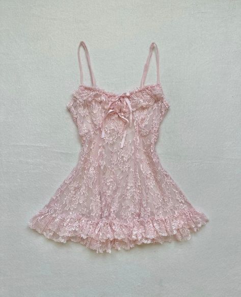 Croquette Outfits, 2000s Clothes, Elegant Moments, Girl Needs, Lace Babydoll, Really Cute Outfits, Girly Outfits, Dream Clothes, Pink Lace