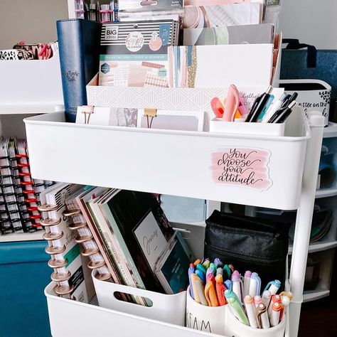 Cart Organization Ideas Bedroom, Bible Study Supply Organization, Bible Study Area At Home, Bible Cart, Rolling Cart Organization, Bible Study Methods Ideas, Cart Organization, Teacher Cart, Living Journal