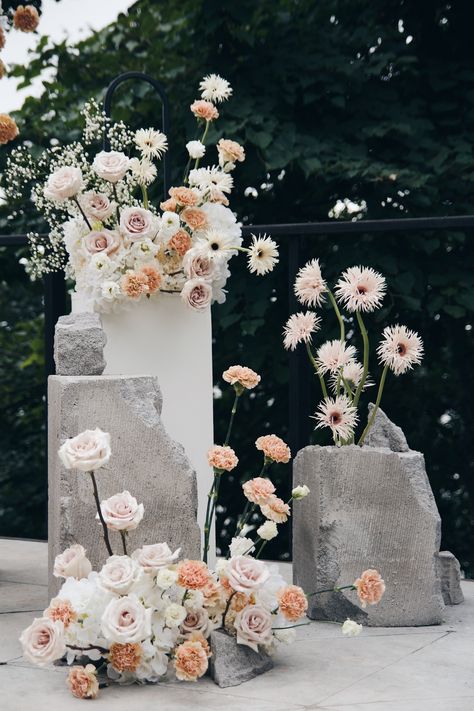 concrete wedding Cement Wedding Decor, Concrete Wedding Decor, Concrete Wedding, Engagement Themes, Wedding Backdrop Design, Stone Wedding, Event Backdrop, Intimate Wedding Ceremony, Wedding Set Up