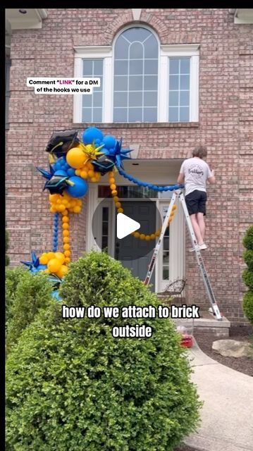 POP POP BALLOON on Instagram: "Here is a little “how to” for attaching balloon decorations to outdoor brick. . ✨comment “link” for a DM of the hooks and other products we use in our business ✨ . These chains balloons were super light so we didn’t need to worry about reinforcing anything. But if you are going to be adding a big balloon garland make sure to use gaff tape around your hook!  . Hope this helps with all your grad decorations!  . #poppopballoonfw #fortwayneballoons #chainballoons #linkballoons #linkaloons #graduationballoons #gradddecor #gradparty #balloontips" Double Door Balloon Arch, Balloon Garland Around Doorway, Balloon Mailbox Decor, Balloon Garland Outside House, Balloon Garland On Brick Wall, Balloon Garland Front Door, Balloon Link Garland, Link Balloons Ideas, Link Balloons Decoration