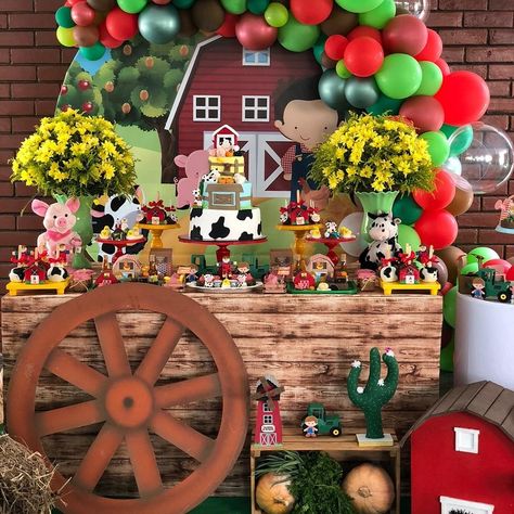 Farm Theme Birthday, Boys 1st Birthday Party Ideas, Farm Party, Farm Theme, 1st Boy Birthday, Baby Party, 1st Birthday Parties, 1st Birthday, Birthday Parties