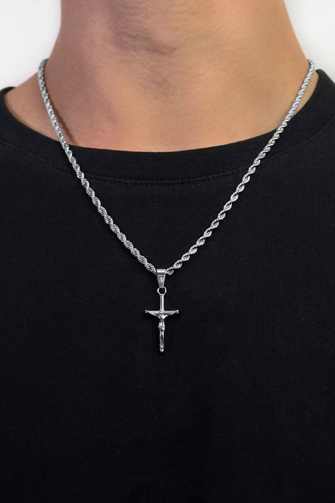 Men's silver necklace with a Jesus cross pendant hanging from a 2mm twisted rope. A harmonious blend of vintage religious charm and contemporary streetwear jewelry, reflecting faith and fashion. Silver Necklace Men, Silver Cross Jewelry, Jesus Cross Necklace, Chain Silver Necklace, Detailed Cross, Streetwear Jewelry, Faith Jewelry, Jesus Cross, Mens Silver Necklace