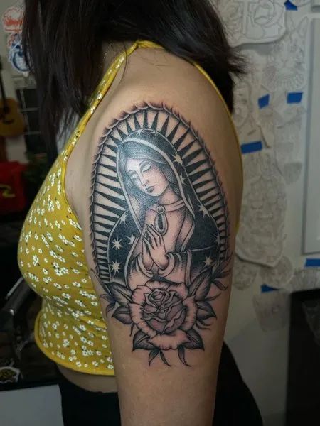 Virgin Mary Praying Tattoo Mary Praying Tattoo, Virgin Mary Praying Tattoo, Mary Tattoos For Men, Virgin Mary Tattoo For Women, Spirituality Tattoos, Praying Tattoo, Virgin Mary Tattoos, Mary Tattoos, Virgin Mary Praying