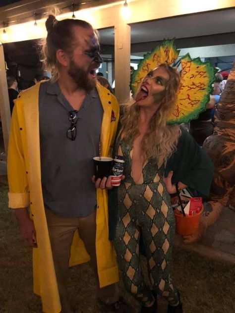 Dinosaur Costume Woman, Funky Halloween Costumes Diy, Jurassic Park Halloween Costume, Dinosaur Costume Women, Women Dinosaur Costume, Womens Dinosaur Costume, Jurassic Park Couple Costume, Cute Dinosaur Costume Women, Halloween Costume Dinosaur