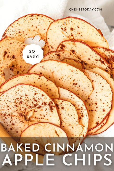 How to make the best homemade baked cinnamon apple chips in oven! This DIY crispy oven baked apple chips recipe is easy, vegan, healthy and crunchy, with quick prep and NO sugar added! Make with any apples you like -- Granny Smith, Gala, anything! And it's zero WW points! #applechips #bakedapplechips #cinnamon Homemade Apple Chips Ovens, Baked Apple Chips Recipe, Baked Apple Chips, Cinnamon Apple Chips Baked, Oven Baked Apple, Apple Chips Recipe, Monday Recipes, Dehydrated Apples, Cinnamon Apple Chips