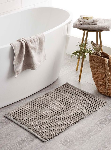 Bath Mats & Bath Rugs | Bathroom Accessories | Simons Bathmat Ideas Bathroom, Bathroom Mats Decor Bath Rugs, Bathroom Mats Decor, Scandi Bathroom, Chenille Bath Mat, Luxury Bath Mats, Bathroom Odor, Modern Bath Mat, Cozy Bathroom