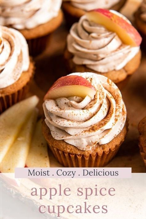 Cinnamon Cupcakes Recipe, Cinnamon Buttercream Frosting, Apple Spice Cupcakes, Best Apple Desserts, Fall Desserts Apple, Cinnamon Buttercream, Cinnamon Cupcakes, Buttercream Frosting For Cupcakes, Fall Apple Recipes