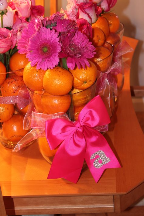 Pink and oranges :) Hot Pink And Orange Party Decorations, Pink And Orange Party Decorations, Pink And Orange Party, Pink And Orange Party Theme, Orange Birthday, Orange Party, Orange Decor, Orange You Glad, Orange Crush