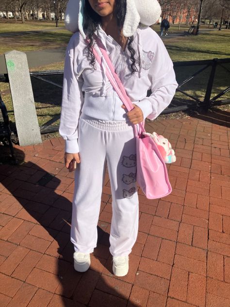 @sleepy.kayla on ig lol #girlies #y2k #tracksuit #fashion #hellokitty Hello Kitty Tracksuit, Tracksuit Fashion, Y2k Tracksuit, Peach Tea, Hello Kitty, Kitty, Tea, Quick Saves