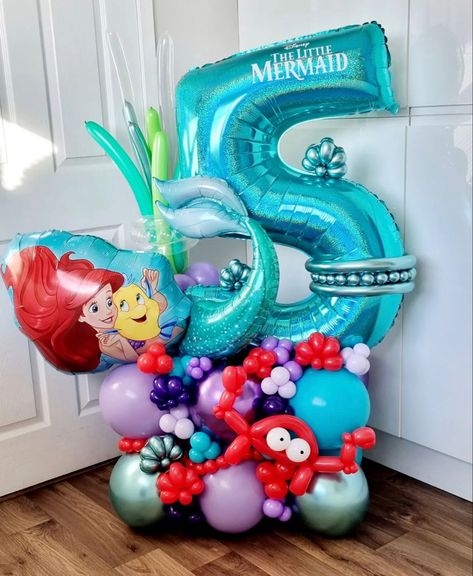 Balloon Arrangement, Mermaid Birthday Decorations, Mermaid Balloons, Mermaid Birthday Party Decorations, Mermaid Theme Birthday Party, Ariel Birthday, Mermaid Party Decorations, Birthday Bouquet, Mermaid Birthday Invitations