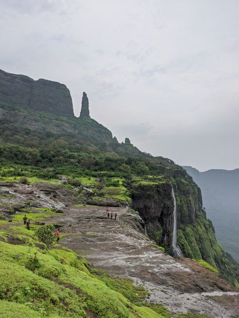 Rajgad Fort Images, Fort Images, Rajgad Fort, Reverse Waterfall, Photo Place, Nature Travel, Trekking, Fort, Water