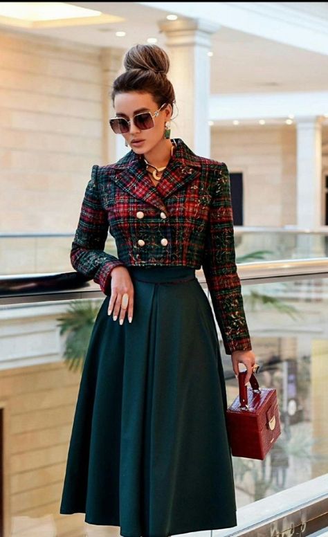 Jin Outfit, Blazer Skirt Outfit, Crop Blazer Outfit, Long Skirt Formal, Closets Ideas, Customized Clothes, Wedding Dresses Casual, Cute Winter Outfit, Dior Skirt