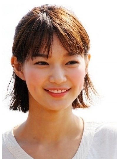 shin min ah hairstyle Ponytail Short Hair, Bangs Ponytail, Korean Short Hair, Half Ponytail, Hair St, Hair Reference, Short Hair With Bangs, Beauty Icons, Short Bob Hairstyles