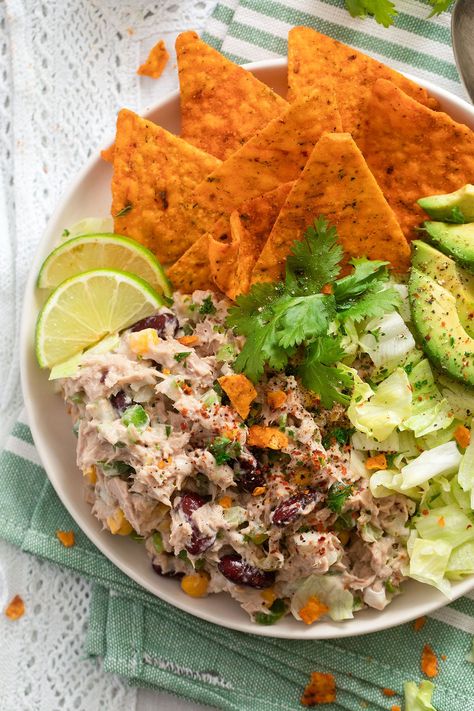 Mexican Tuna Salad Recipe, Mexican Tuna Salad, Mexican Tuna, Healthy Foods To Make, Tuna Salad Sandwich, Spicy Salad, Healthy Food Habits, Recipes Authentic, Tuna Salad Recipe